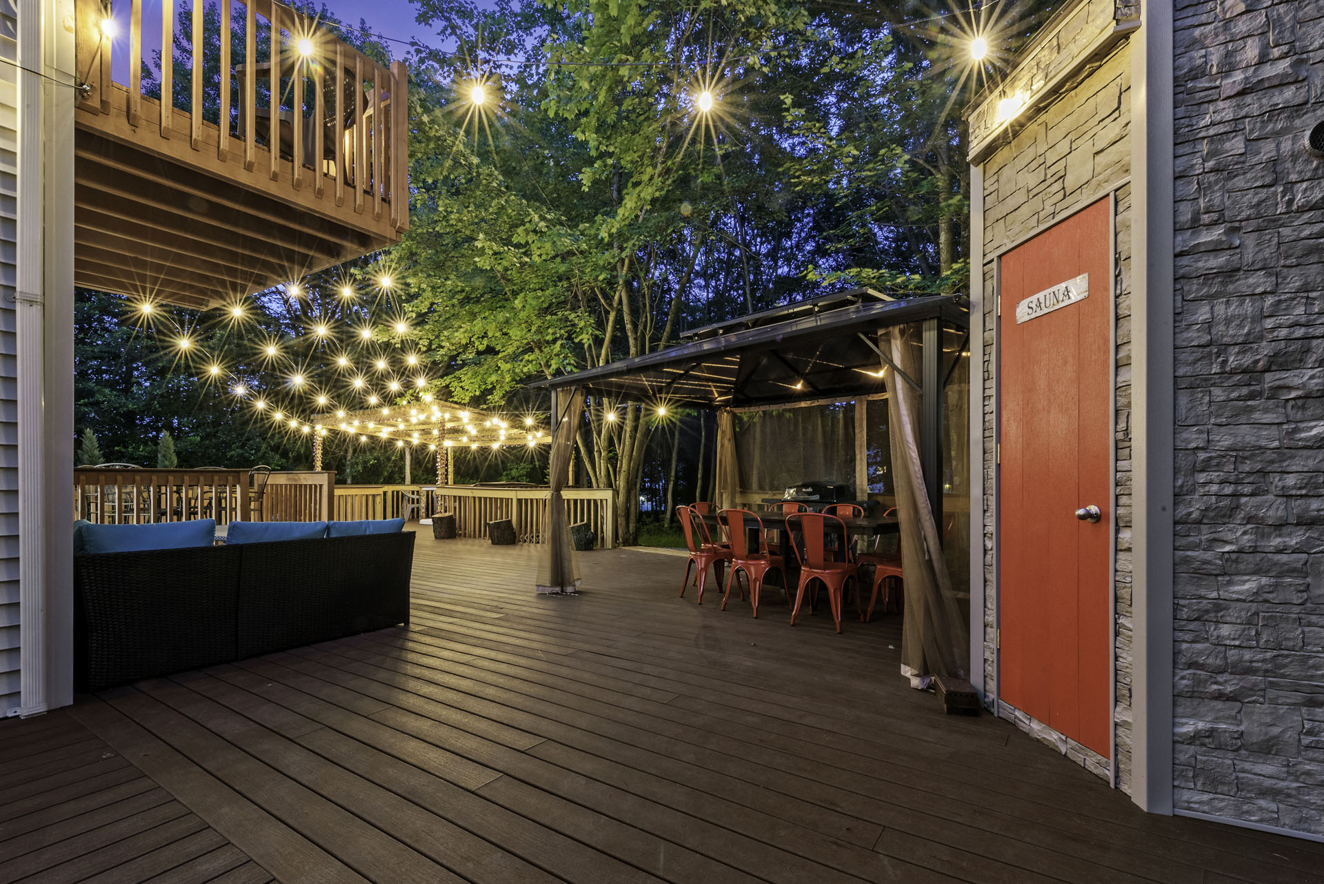 Pictures of the outside of a house